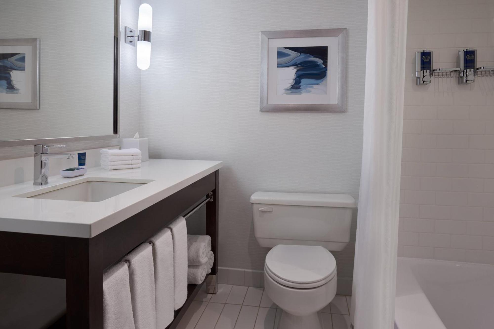 Four Points By Sheraton Hotel & Conference Centre Gatineau-Ottawa Ngoại thất bức ảnh