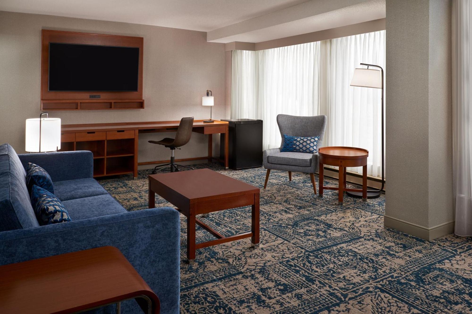 Four Points By Sheraton Hotel & Conference Centre Gatineau-Ottawa Ngoại thất bức ảnh